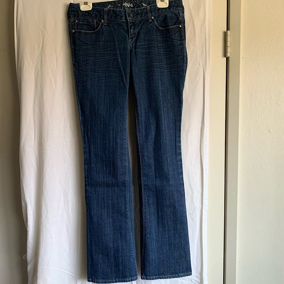 Express Bootcut Low Rise Jeans - Picture 7 of 7